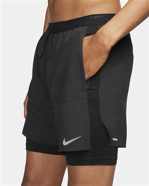 nike stride hybrid shorts